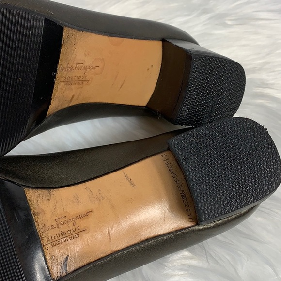 Vintage Salvatore Ferragamo Metallic Slip on Block heels Womens size 8.5 Pumps - Picture 4 of 7